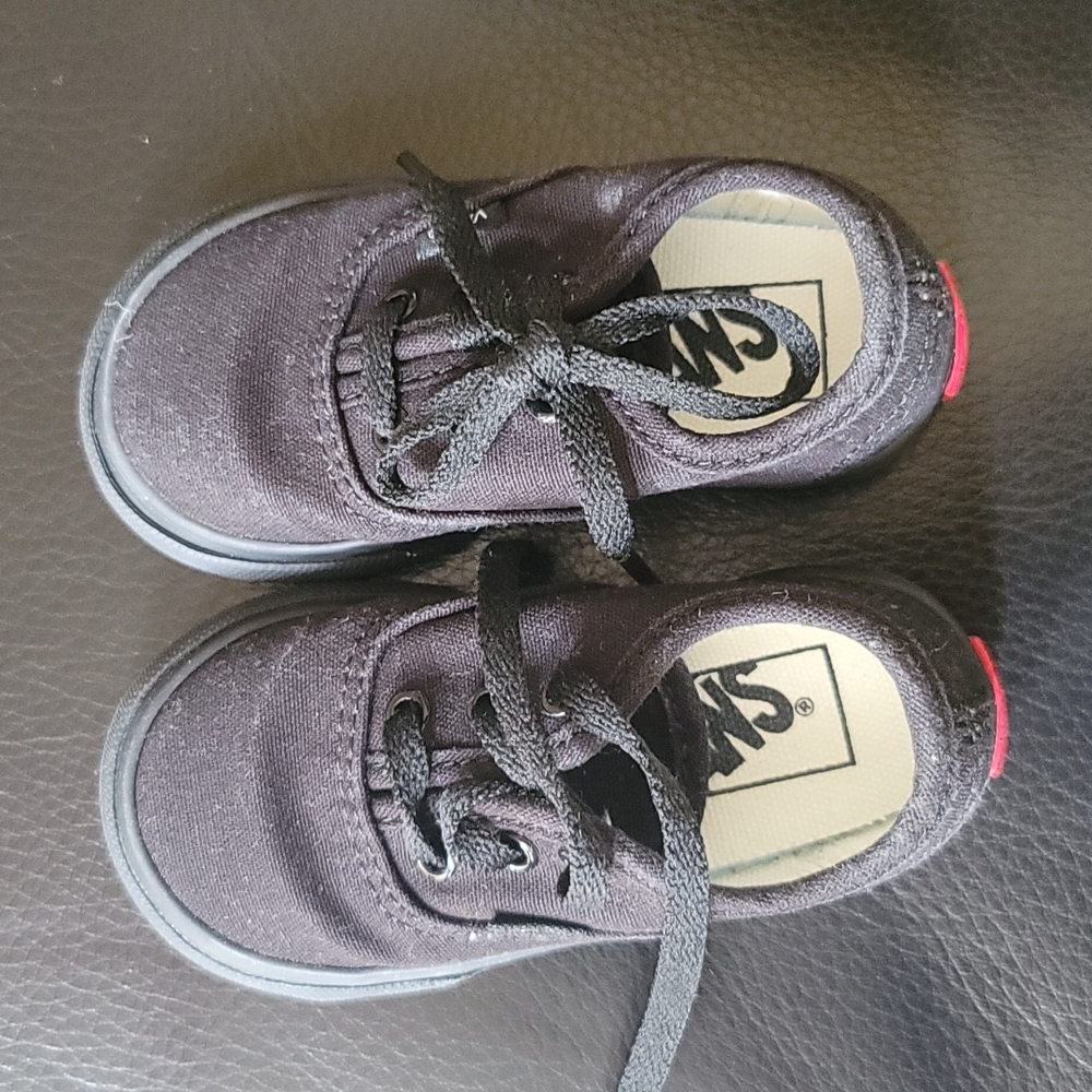 Toddler Low Cut Vans
